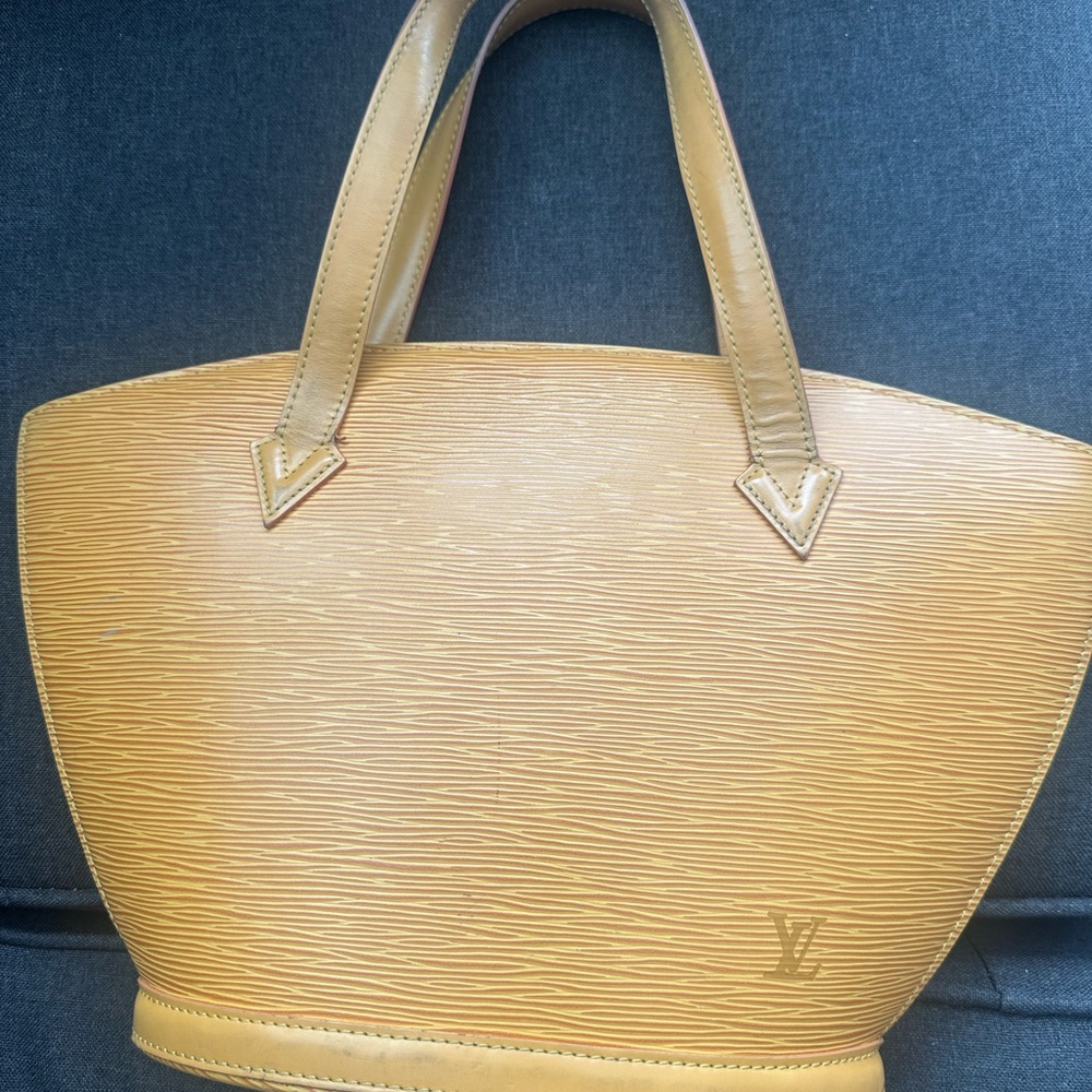 “Pre-Loved” Authentic Louis Vuitton in yellow Epi Leather Tote